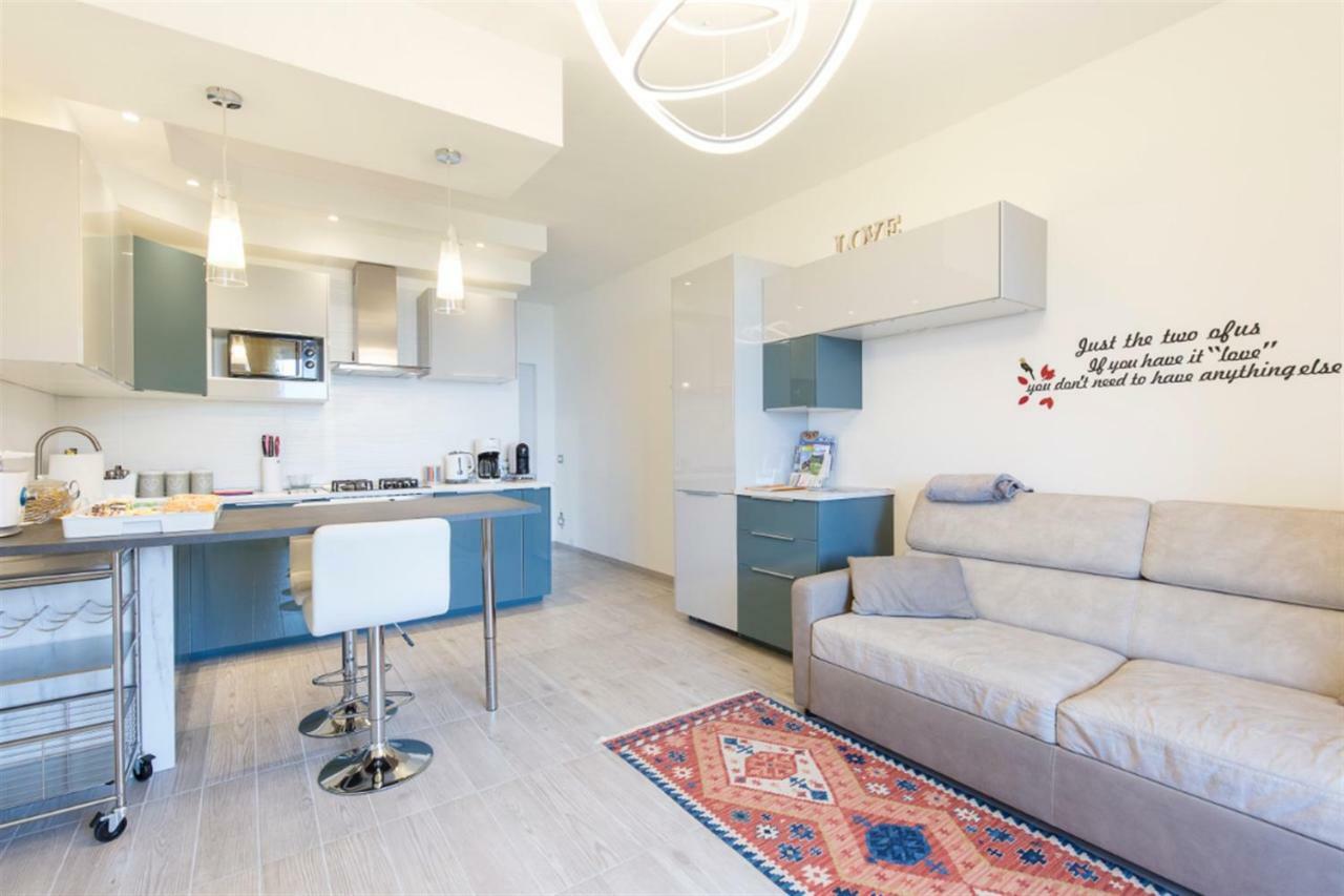 La Tana Del Lupo Stresa Apartment Luaran gambar